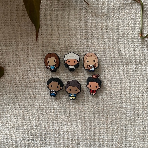 Friends Croc Charms Shoe Decorations 6 Piece Central Perk Friends Tv Show - Picture 1 of 4